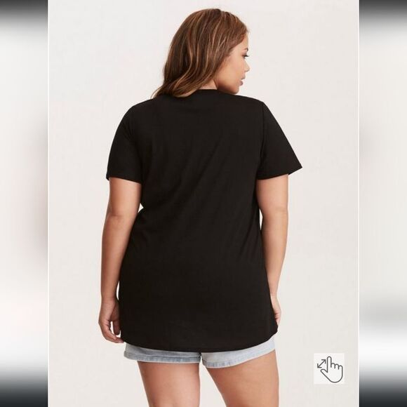 Shake It V-Neck Tee - Picture 4 of 7